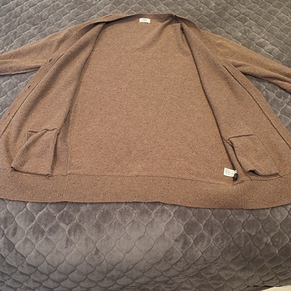 NWOT - Wallace cashmere, Lambs wool cardigan. Size Medium. - Picture 6 of 14